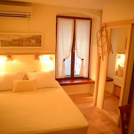 Appartement And Mauro Split